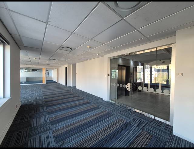 969M² OFFICE TO LET IN SANDTON CENTRAL
